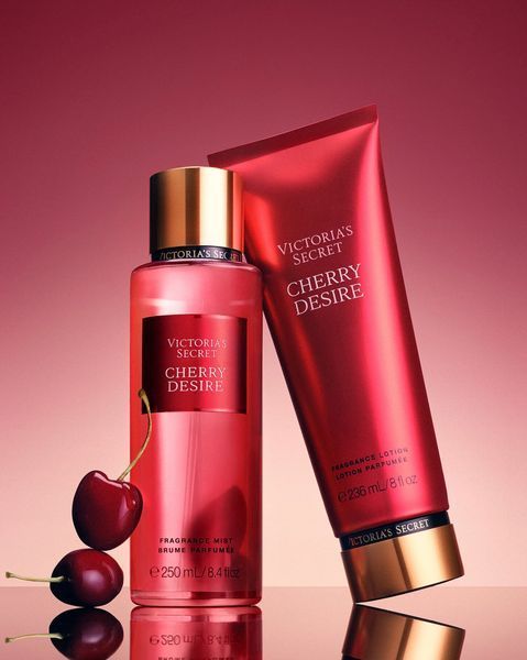Victoria&rsquo;s Secret парфумований спрей для тіла Cherry Desire Fragrance Mist 250 ml 00771 фото