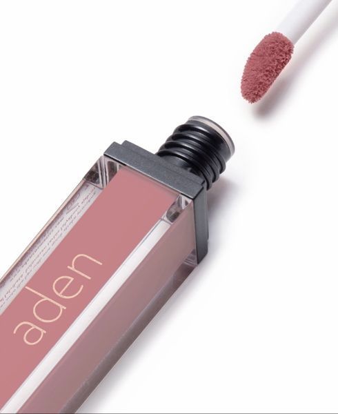 ADEN Рідка стійка матова помада для губ Liquid Lipstick 07 Nude Elegance 00061 фото
